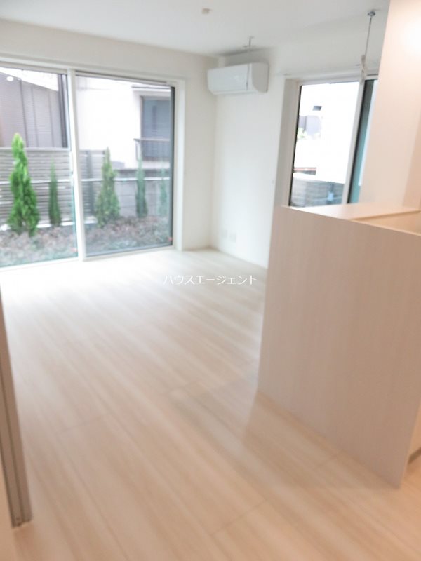 ララ・シャルム リビング