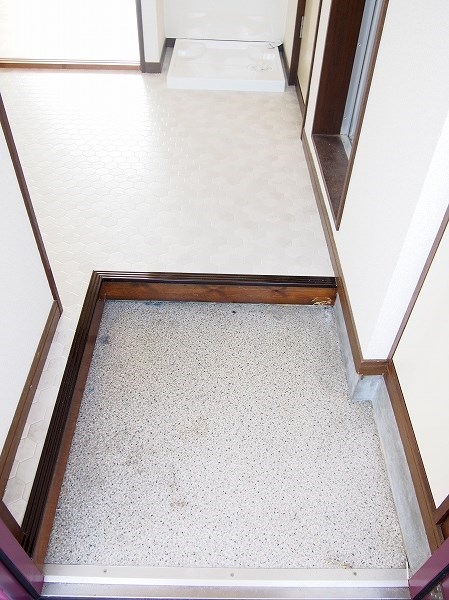 ラグジュアリーサンレイク 玄関