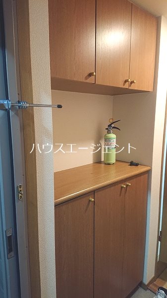 ベイシティ葛西２ 玄関