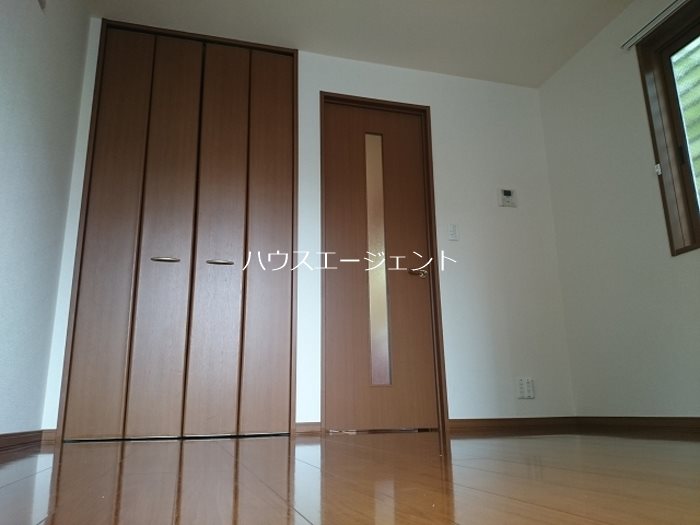 ボンリジエール ベッドルーム