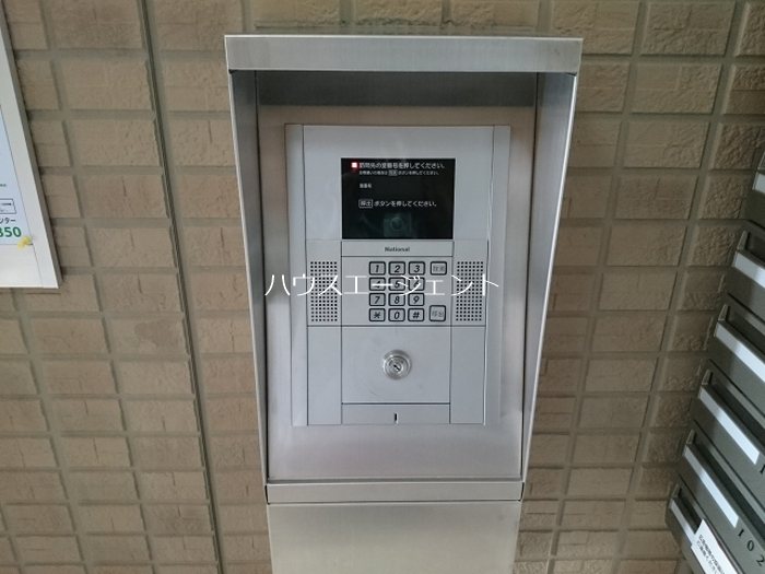 ボンリジエール ロビー