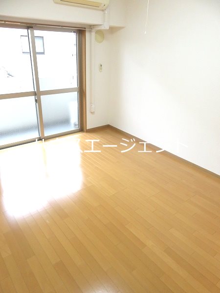 Ｔ&amp;rsquo;s Garden葛西 リビング