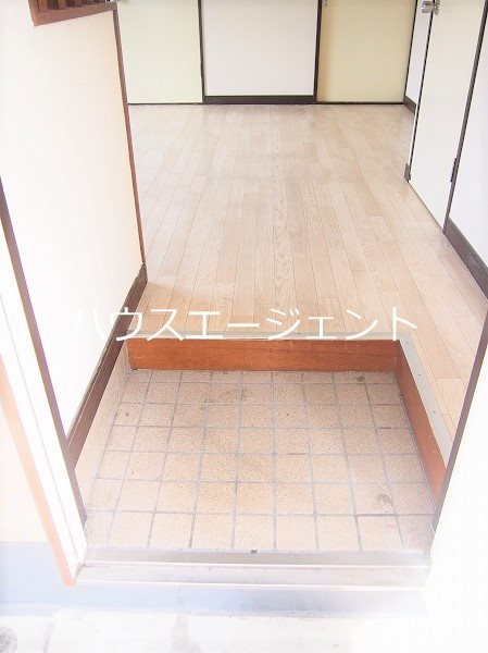 メゾンユー 玄関