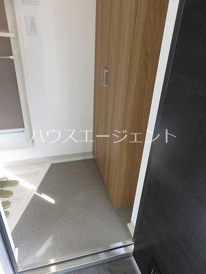 オリーブハウス門前仲町２ 玄関