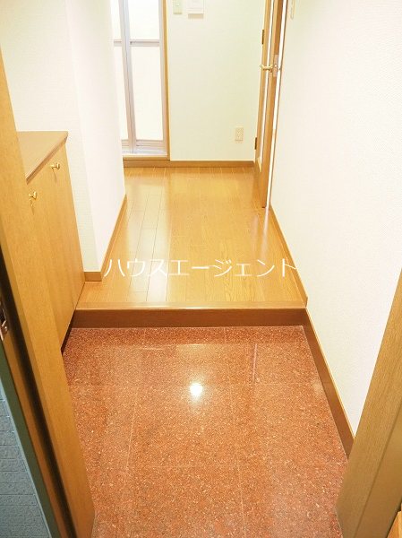 フォレストコート葛西 玄関