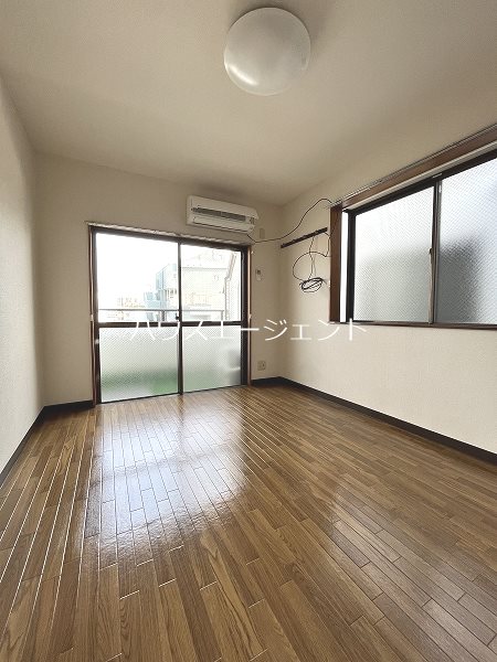 第１マルヨシビル ベッドルーム