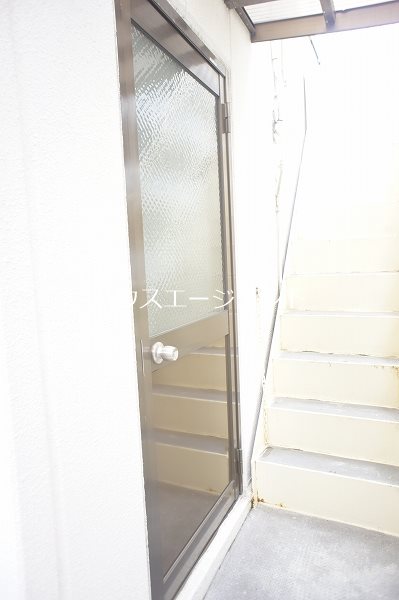 Ibis  玄関