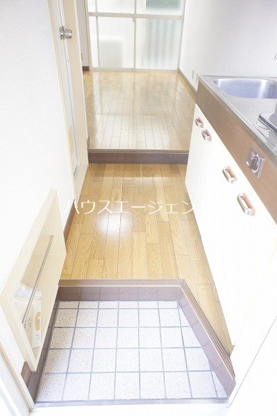 ハイツセイエイNo.2 玄関