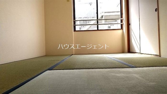 メゾン・ファミール ベッドルーム