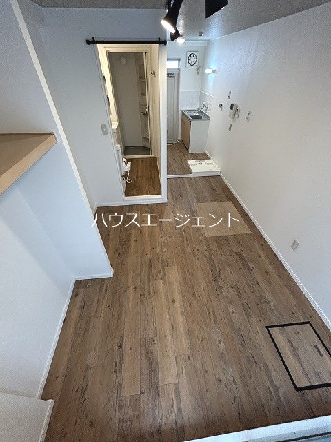 フローラ8 ベッドルーム