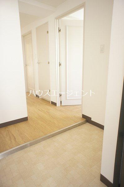 レピドール福田Ⅰ 玄関