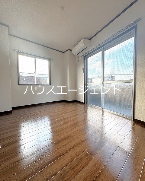 クレセントＳＪ ベッドルーム