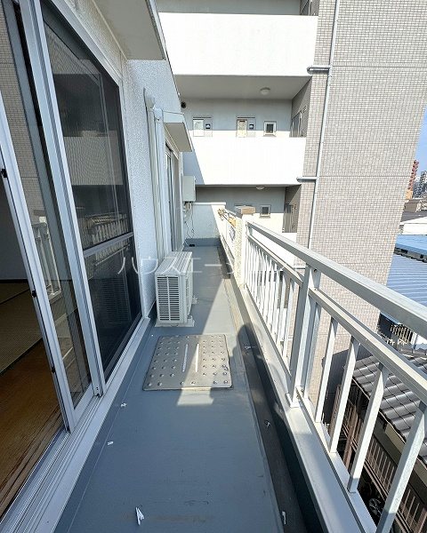 クレセントＳＪ ベランダ