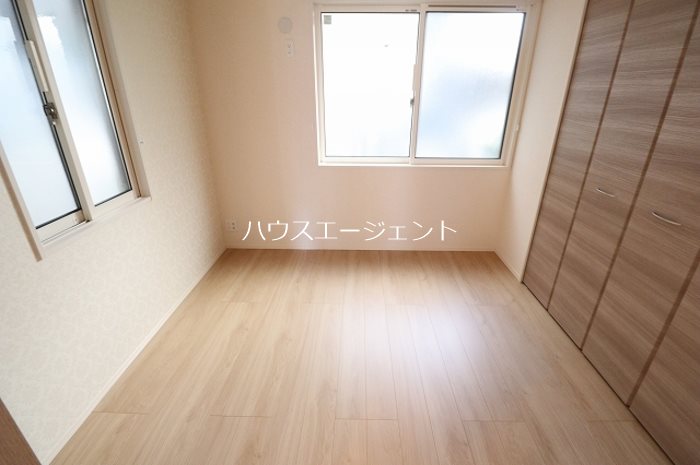 ボナール ベッドルーム