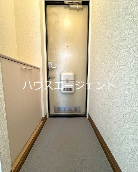 サンバレー2 玄関