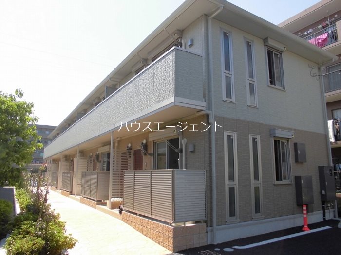 レーヴ・シャルマン 203号室 外観