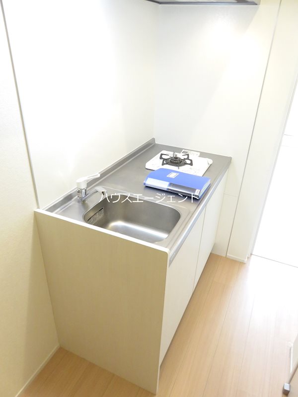 カルミア一之江 キッチン