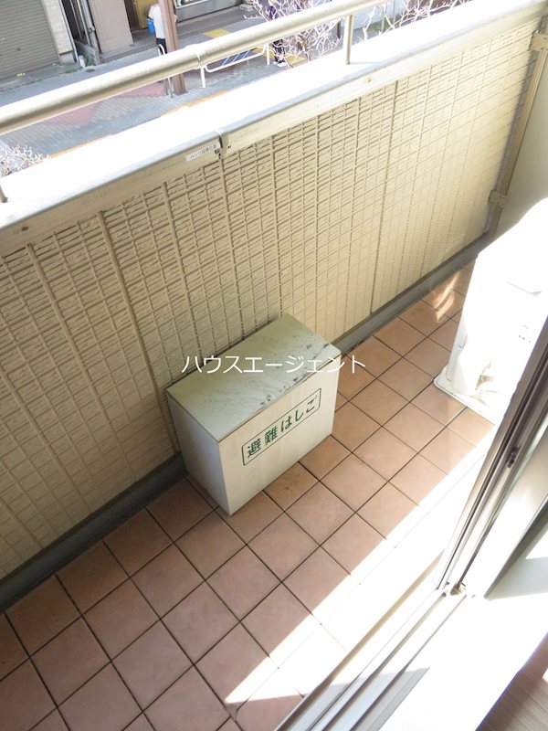 カルミア一之江 ベランダ