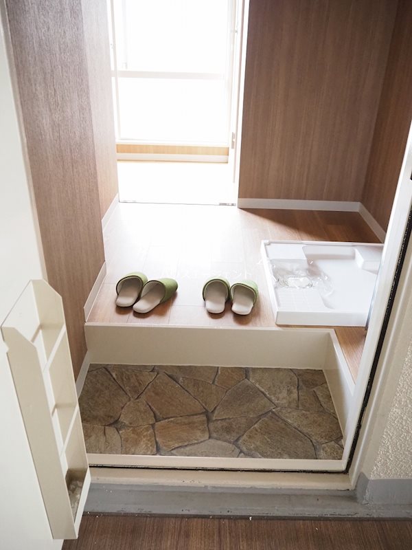 ニットーコーポ 玄関