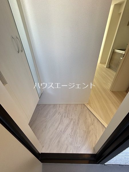 セレスティア東葛西Ⅱ 玄関