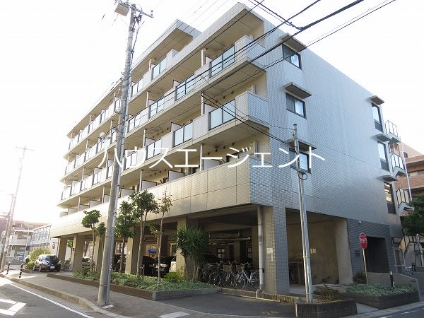 駅近徒歩２分の立地です。