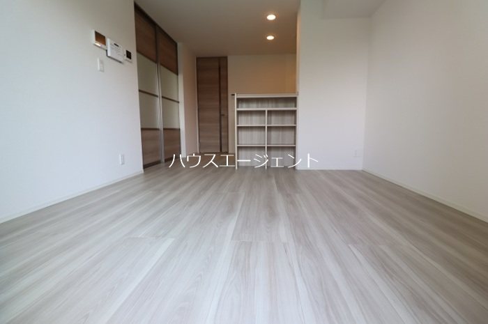 シャルマン リビング