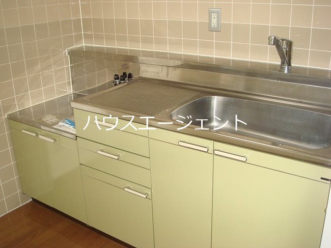 第2オンセイマンション キッチン