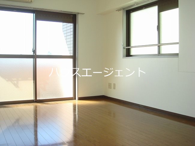 第2オンセイマンション ベッドルーム