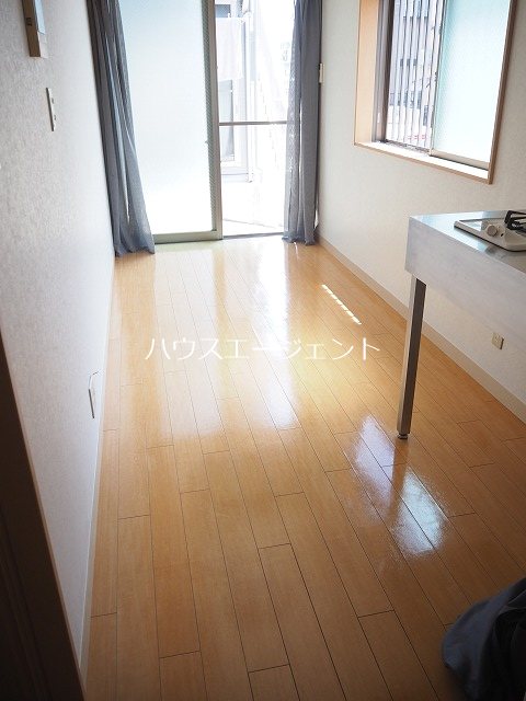 フローラ７ ベッドルーム