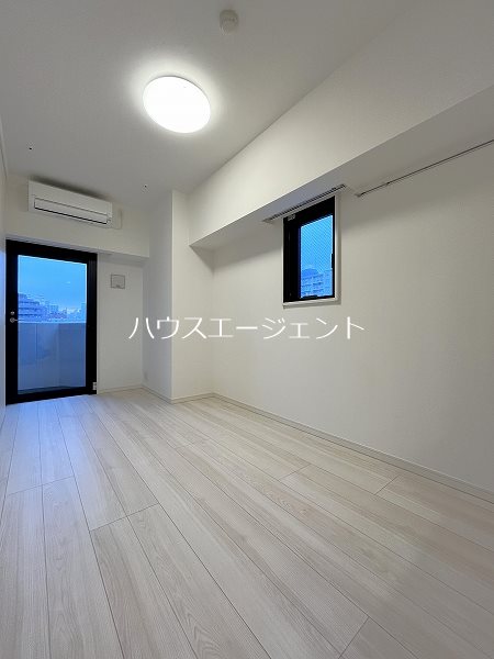 コンフォリア・リヴ西葛西 リビング