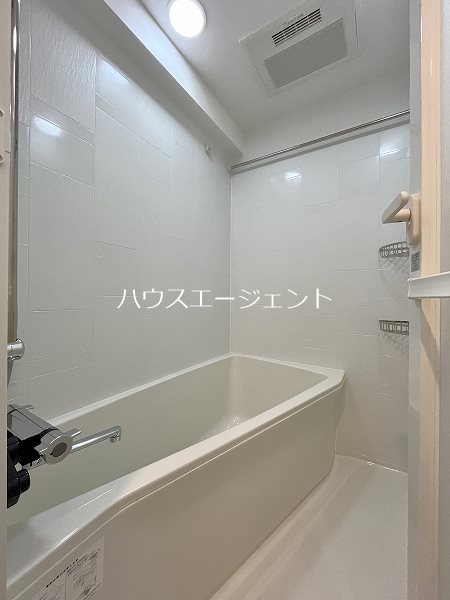 コンフォリア・リヴ西葛西 風呂画像