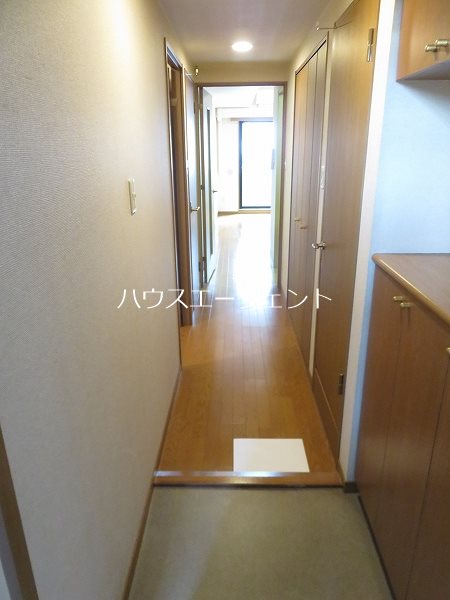 ベイシティ葛西２ 玄関