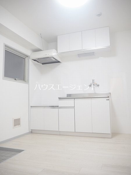 丸清ビル リビング