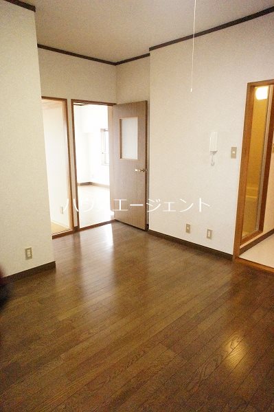 Break Area #1 リビング
