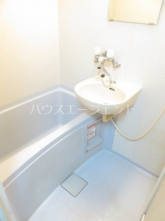 ヒコタビル 風呂画像