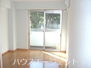 第3メゾンドヨシノ ベッドルーム