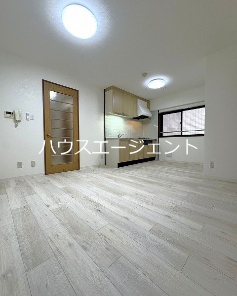 KODAヒルズ中葛西 リビング
