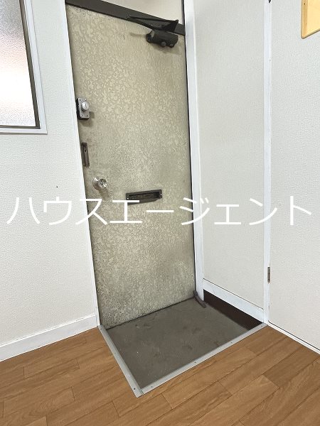 コーポ由喜美 玄関
