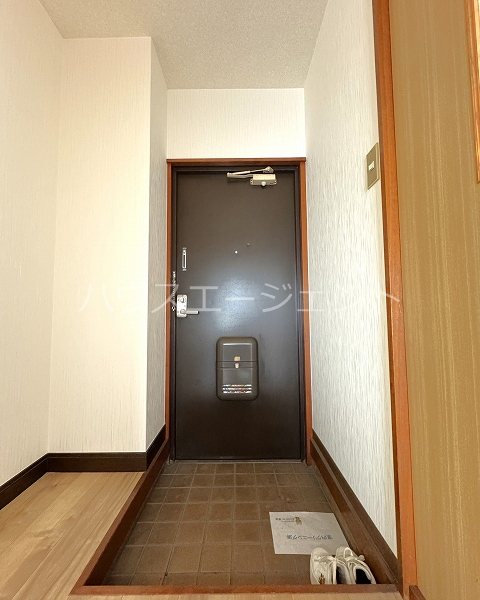 ハピネスタナカ 玄関