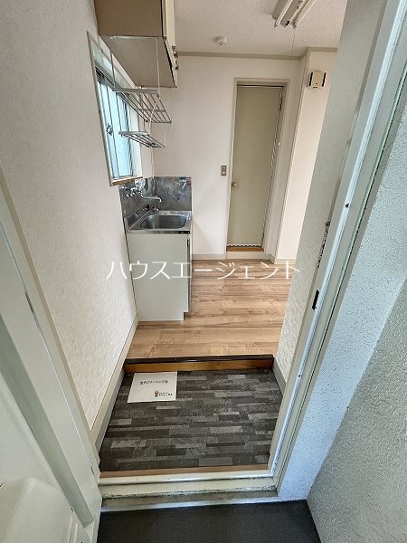 第4コーポはるかぜ 玄関