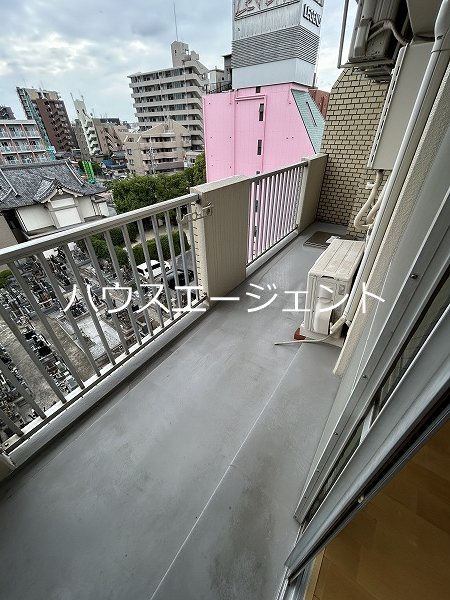 アパートメントけやき通り中葛西 ベランダ
