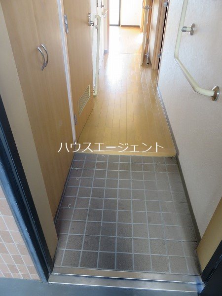 M・Hハウス 玄関