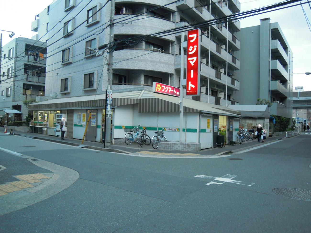 イーストパレス 周辺画像2