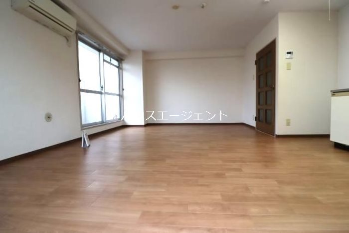 エイトジャパンシーダー リビング