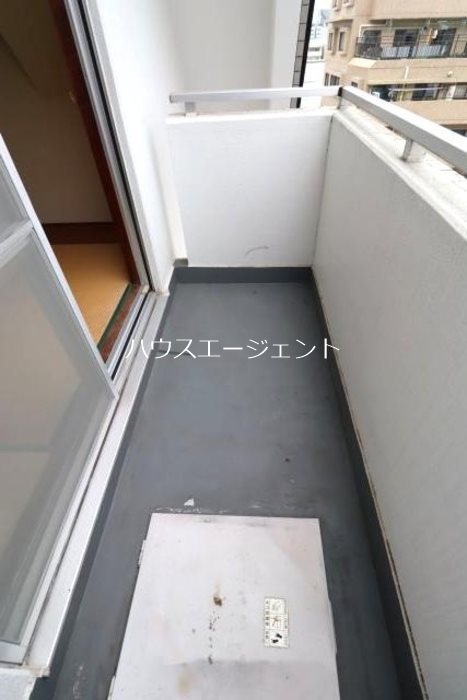 エイトジャパンシーダー ベランダ