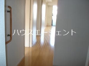 エスペランサ 玄関