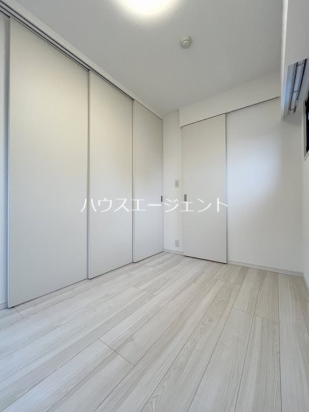 コンフォリア・リヴ西葛西 ベッドルーム