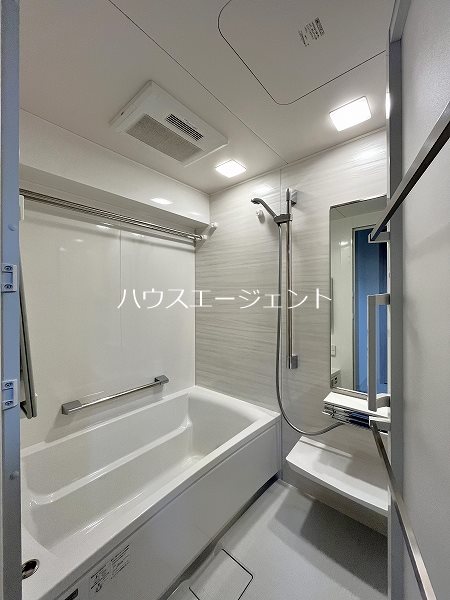 コンフォリア・リヴ西葛西 風呂画像