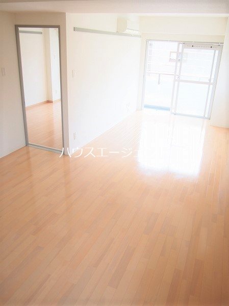 グリーンパーク北葛西 リビング