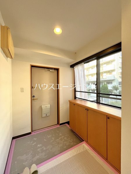 ファミール西葛西 玄関